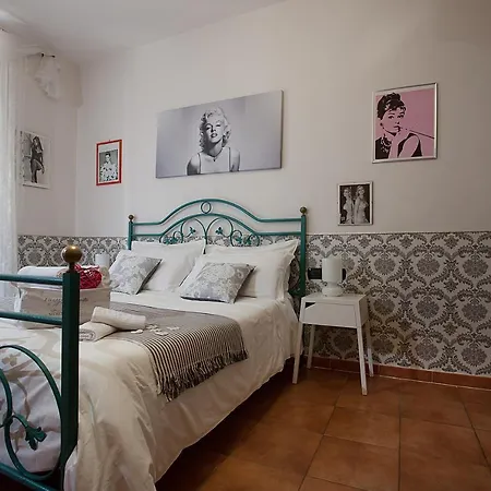 Hotel Cineholiday