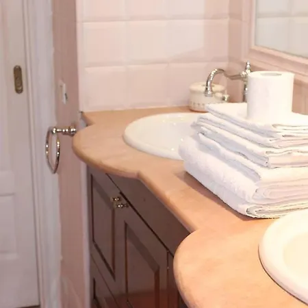 Le Sorelle Bed & Breakfast Neapel