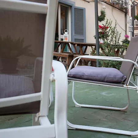 Bed & Breakfast Anna's Family Terrace 3*