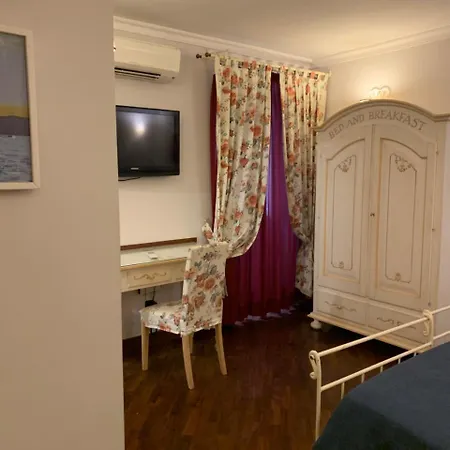 Ausonia Guest house *
