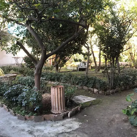Bed & Breakfast Il Giardino Di Vico Neve