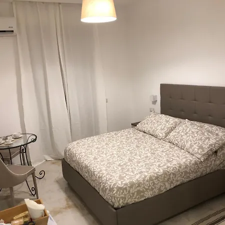 Bed & Breakfast Antonietta De Pace By Milionaria Neapel