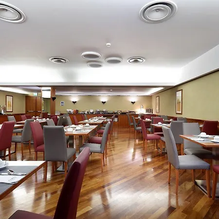 Hotel Exe Majestic