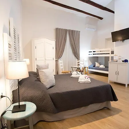 Quartino Napoletano Bed & Breakfast 3*