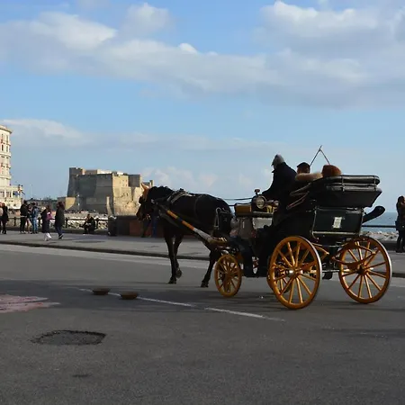 Dimora Megaride 2* Νάπολη