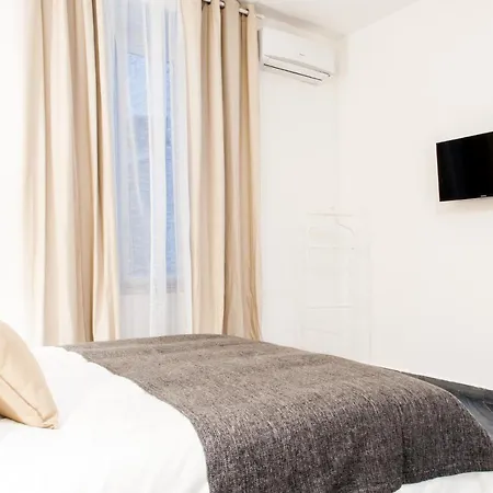 Demi Guest house Naples