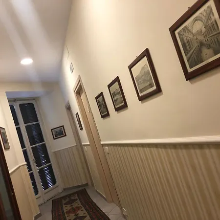 248 Bed and breakfast Nápoles
