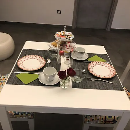 Specchio Di Parthenope Frühstückspension 2*