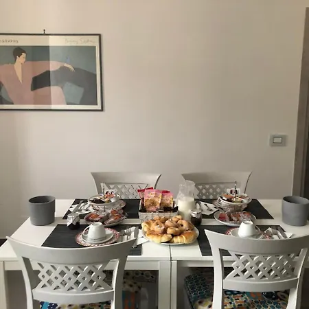 Specchio Di Parthenope Frühstückspension 2*