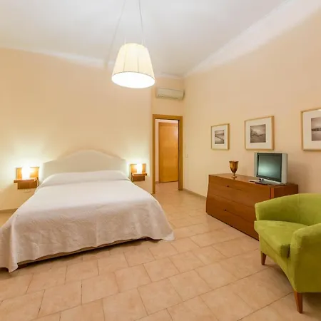 La Residenza Apartamento Nápoles