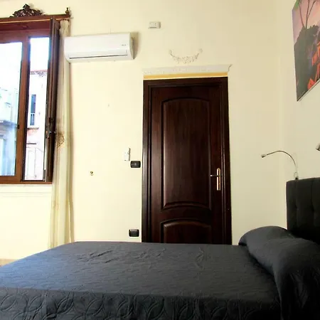 Bed & Breakfast Il Rifugio Di Garibaldi Neapol