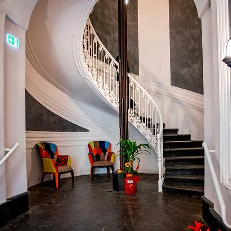 Elisio & Hotel