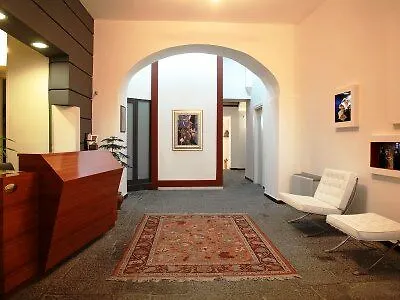 Caravaggio 4* Νάπολη