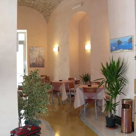 Hotel Clarean Neapol