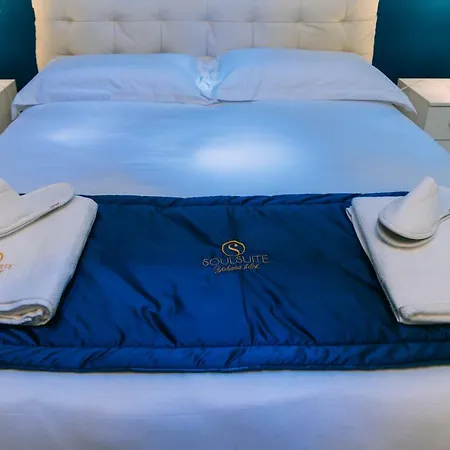 Soulsuite Naples