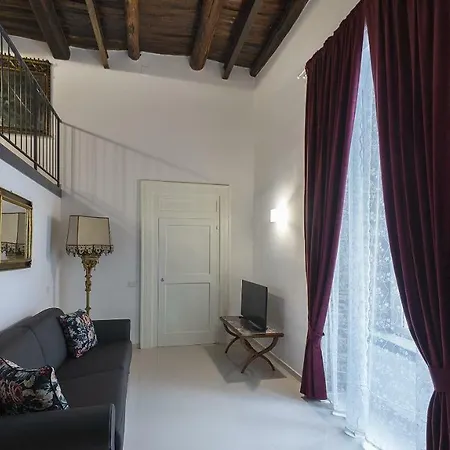 Apartment Italianway - Figurari 2