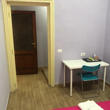 La Casa Di Fafa 2* Naples