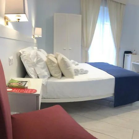 Maison Claudette Toledo Guest house *