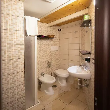 Napolì Bed & Breakfast 2*