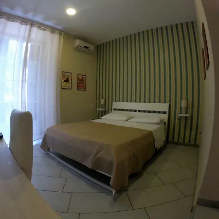 248 Bed and breakfast Nápoles