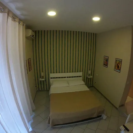 248 Bed and breakfast Nápoles