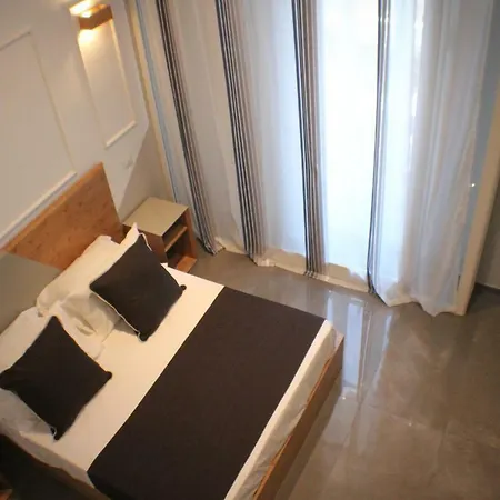 Guest house Be Italian Flat Piazza Bovio 22