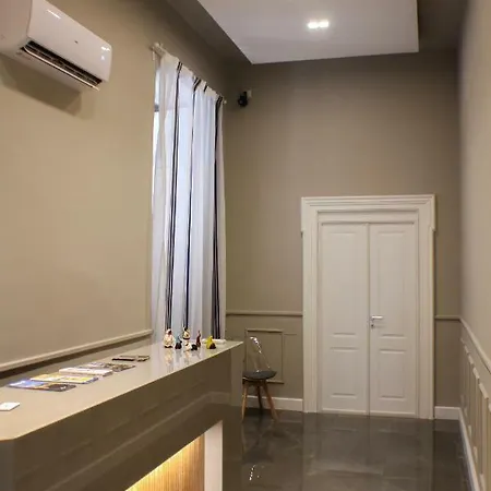 Be Italian Flat Piazza Bovio 22 2*