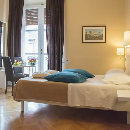 Il Ventre Di 3* Naples