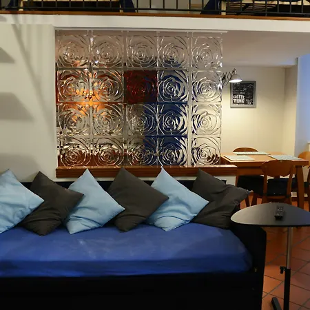 Emme Al Borgo Apartment