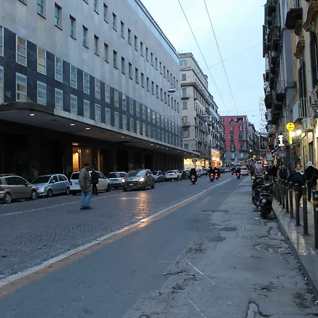 Mascalzone Latino Luxury Konukevi Napoli