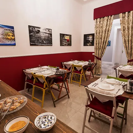 Napoli Hostal Nápoles