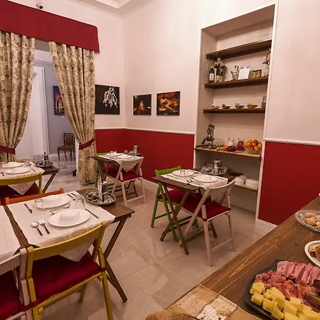 Napoli Hostal *