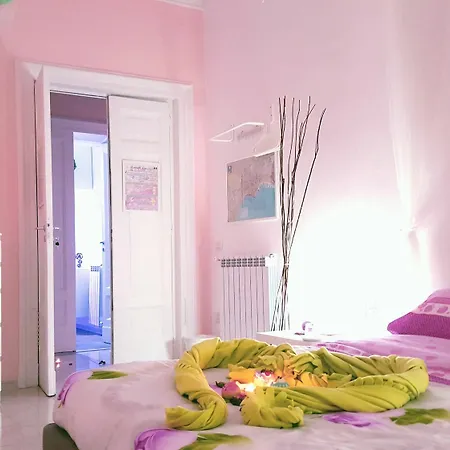 לינה וארוחת בוקר Maison Mari *