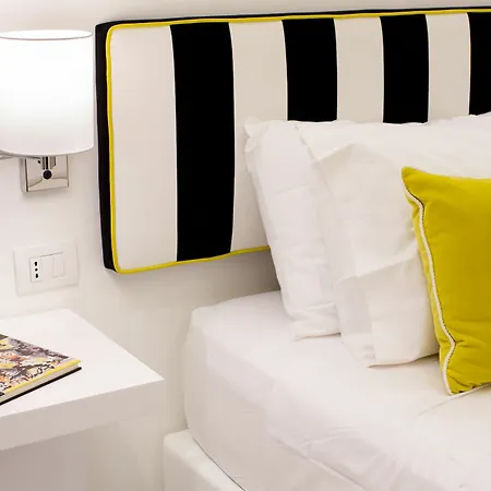 Nap Luxury Bovio Affittacamere Napoli