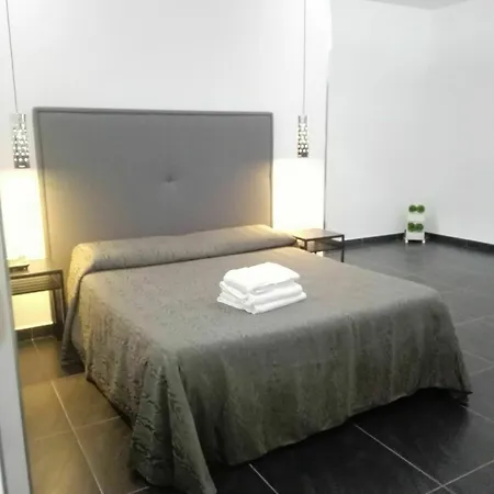 Garibaldi Luxury