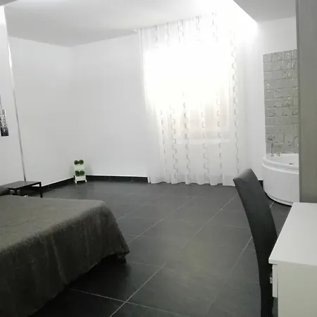 Hotel Garibaldi Luxury 3*