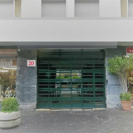 Well - Santa Lucia 5* Neapol