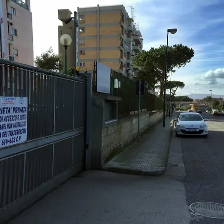 Rent Vesuvio Apartment *
