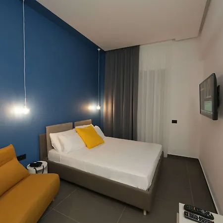 Cellamare & 3* Naples