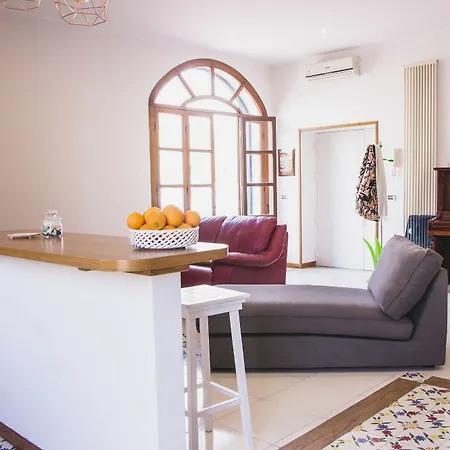 Le Terrazze A Mergellina Bed & Breakfast