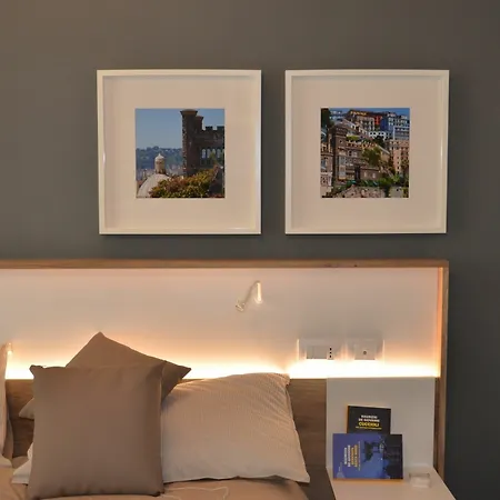 Bed In Centro 3* Naples