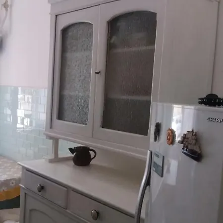 Vintage Flat