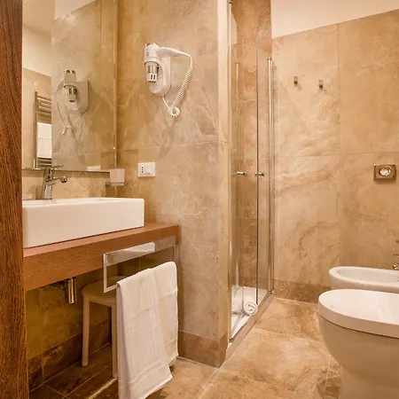 Dimora San Felice Bed & Breakfast 3*