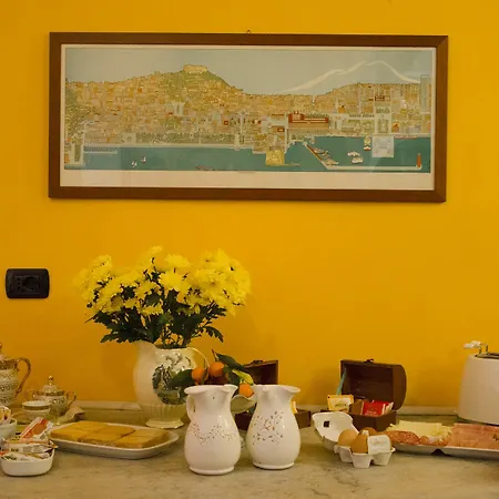 Bed & Breakfast A Casa Di Mamma Napels