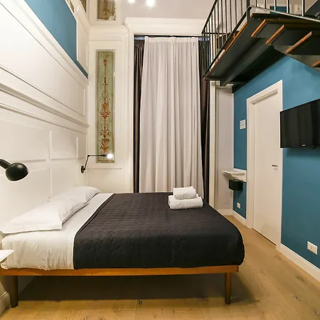 The Dante House By House In 2* 那不勒斯