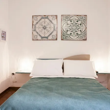 Bed & Breakfast Isa Guest Neapol