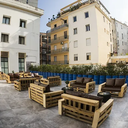 Hostal Napoli *