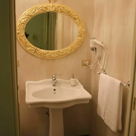 Stazione Guesthousemariafrancesca 2* Napoli