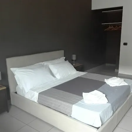 Sweet 2* Naples