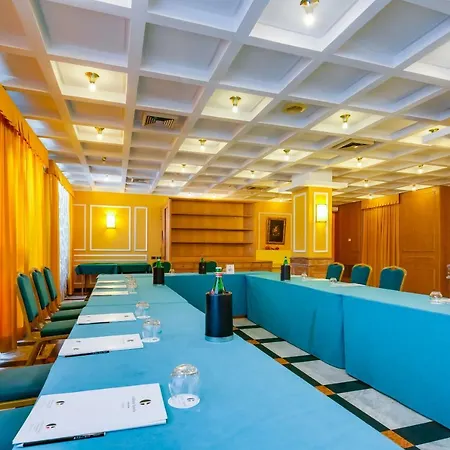 Culture Capodimonte Hotel Neapol